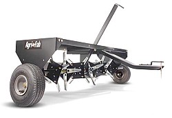 Core aerator/Agri-Fab, Inc./Wikimedia Creative Commons