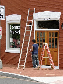 For smaller trim painting projects, you might be able to get free or discount paint. (Photo: Kevin Rosseel/morguefile.com)