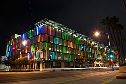 This parking structure in Santa Monica is LEED Certified. (Photo: Schlusselbein2007/Flickr)