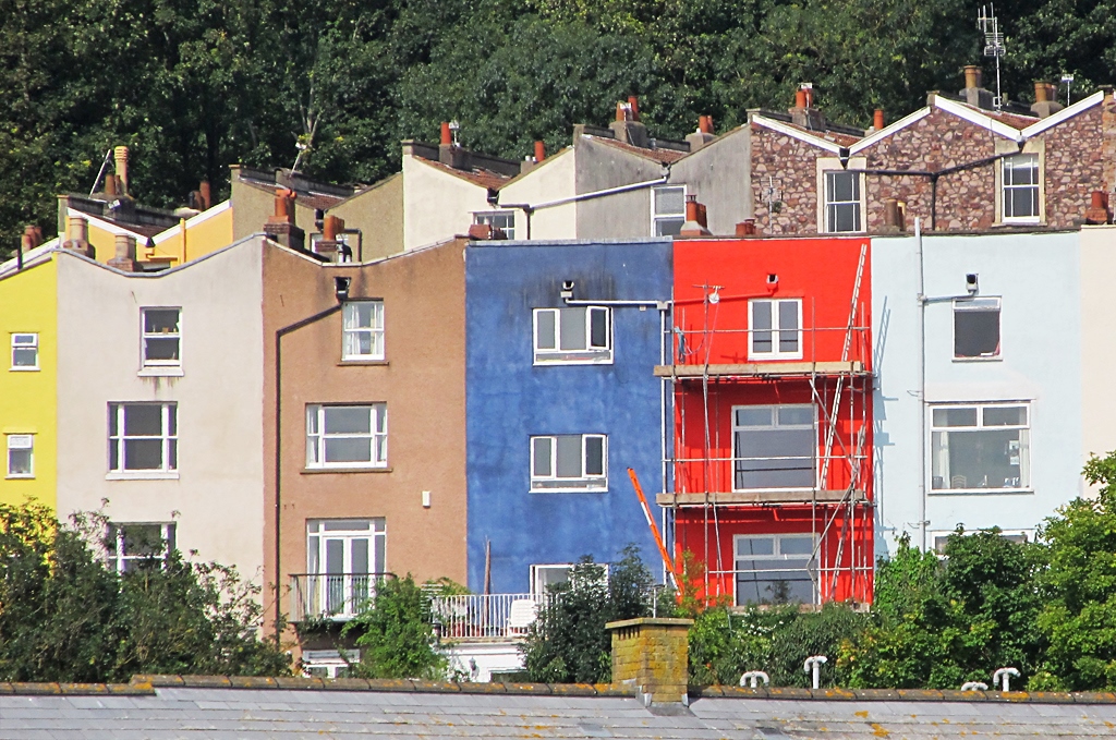 Paint your house to make it stand out by Andrew Gustar/flickr