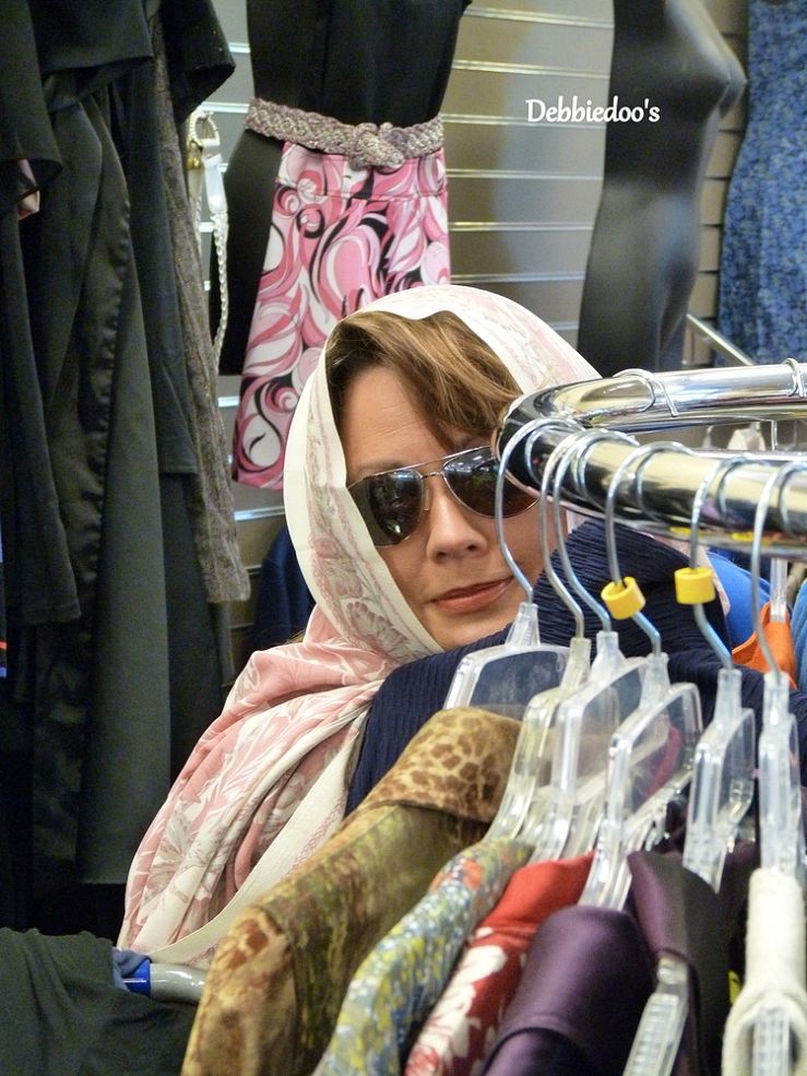 Thrift shopping for clothes by Debbiedoos via Hometalk.com.