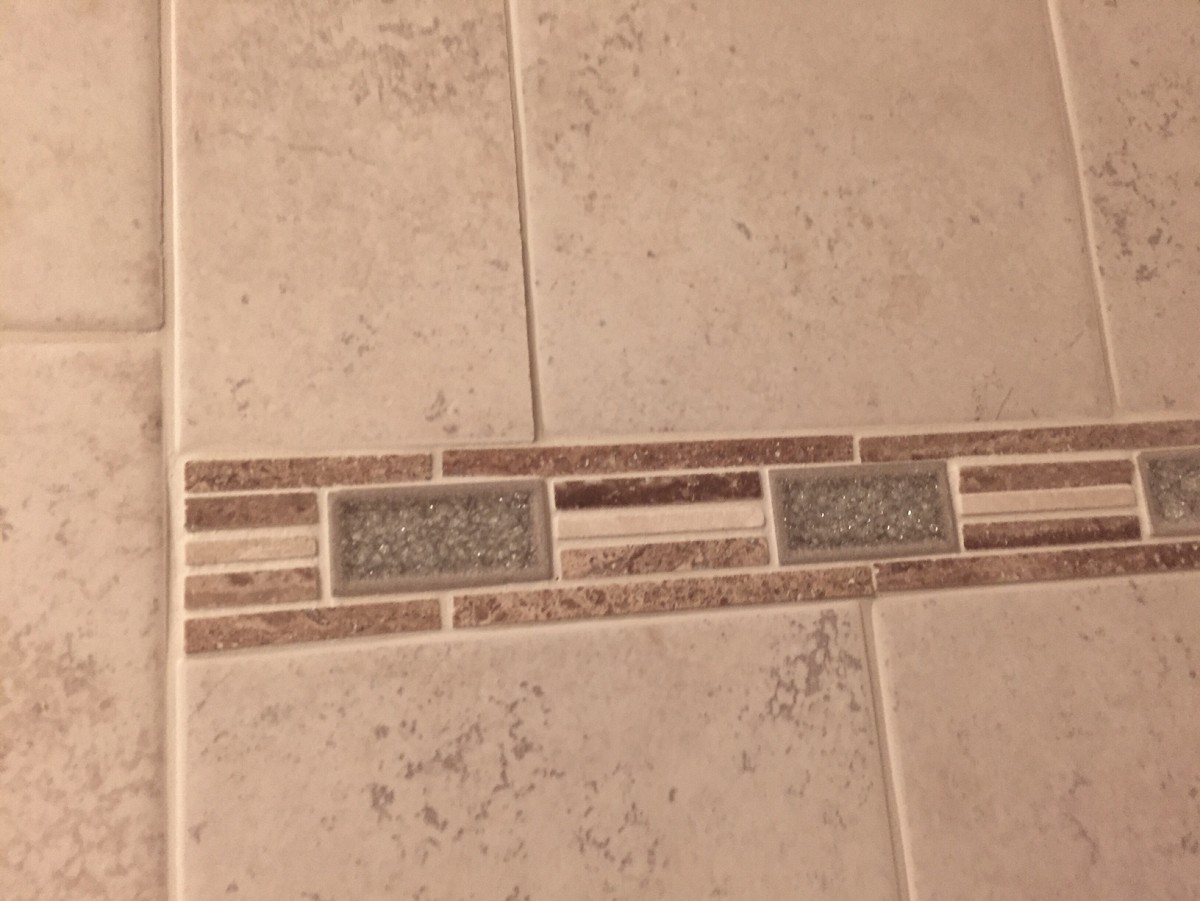 AFTER Beautifully tiled trim